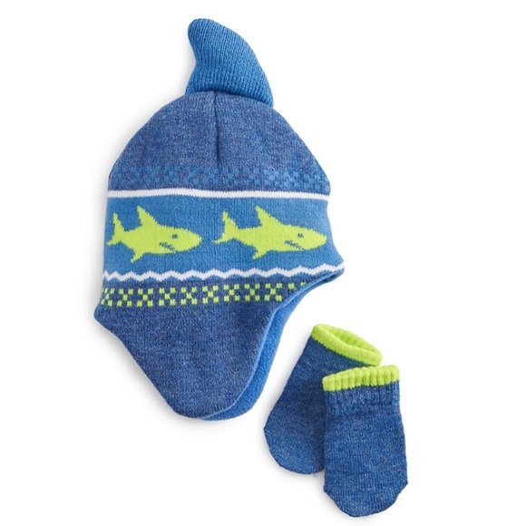 Kohl's Other - Toddler Shark hat and mitten set |2T-4T|NWT